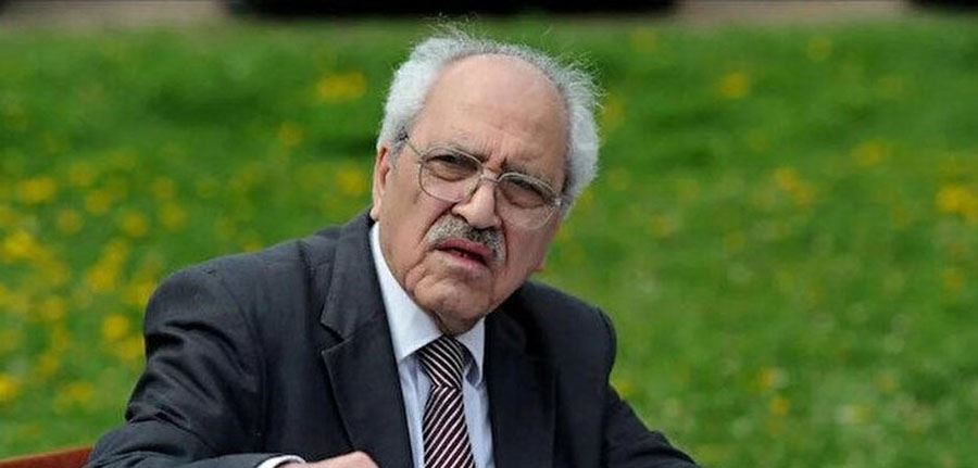 Diriliş şairi: Sezai Karakoç