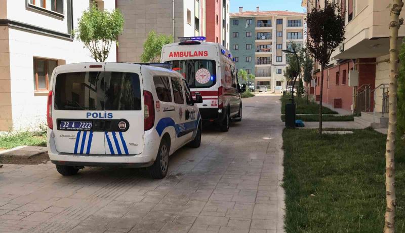 Haber alınamayan adam evinde uyurken bulundu
