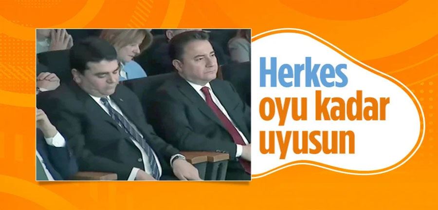Gültekin Uysal, Ortak Politikalar Mutabakat Metni açıklanırken uyukladı