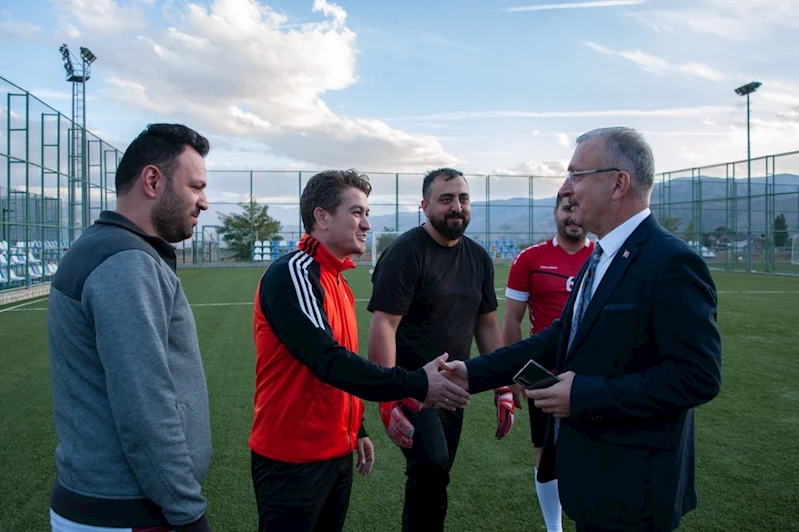 EBYÜ’de Cumhuriyetin 100’ncü yılı etkinlikleri çerçevesinde futbol turnuvası

