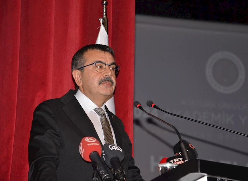 Bakan Tekin: 