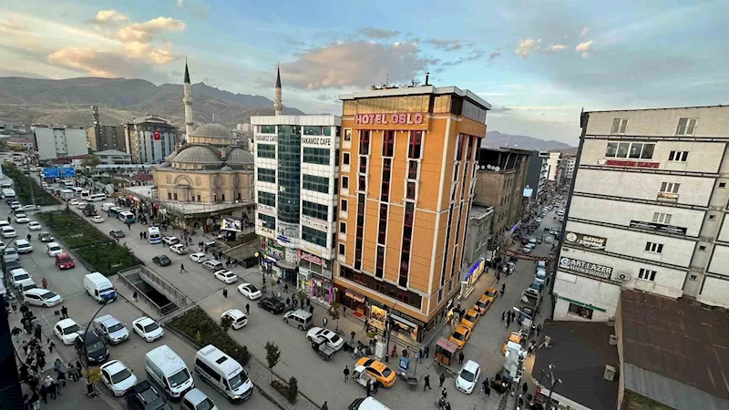Yüksekovalılar 