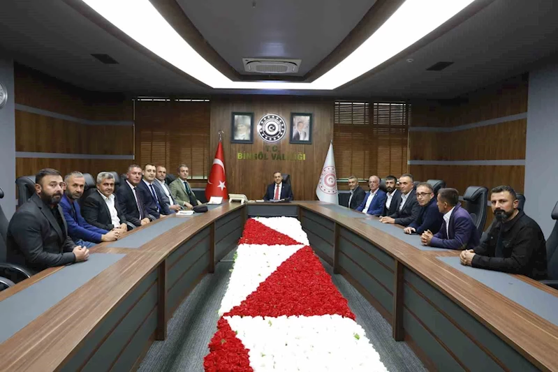 Bingöl Valisi Usta, “Kurumlarımızın imkanlarını tam kapasite kullanarak sorunların üzerine gideceğiz”

