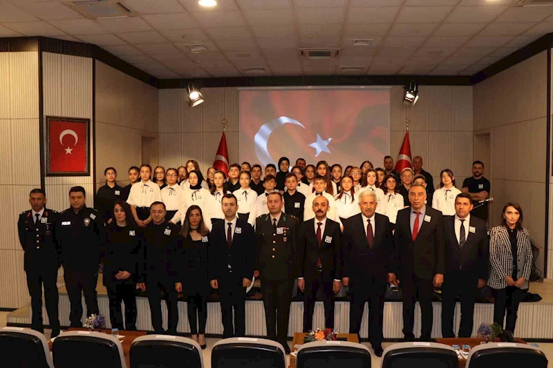 Mustafa Kemal Atatürk Oltu’da anıldı
