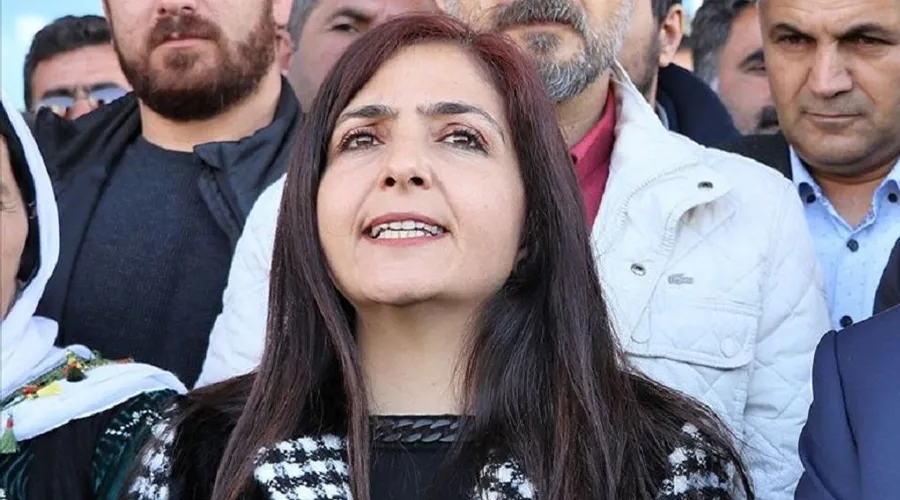 HDP’li Bedia Özgökçe Ertan memurların tazminatını ödeyecek mi?