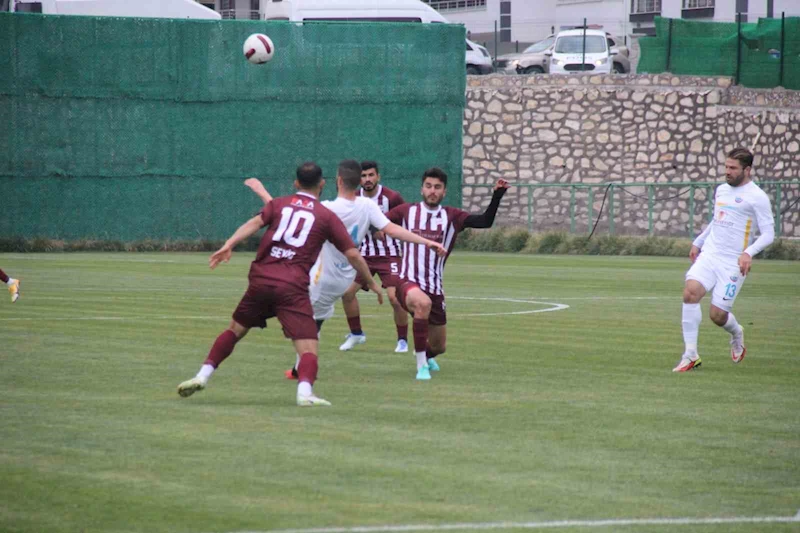 TFF 3. Lig: 23 Elazığ FK: 1 - Siirt İl Özel İdare: 2
