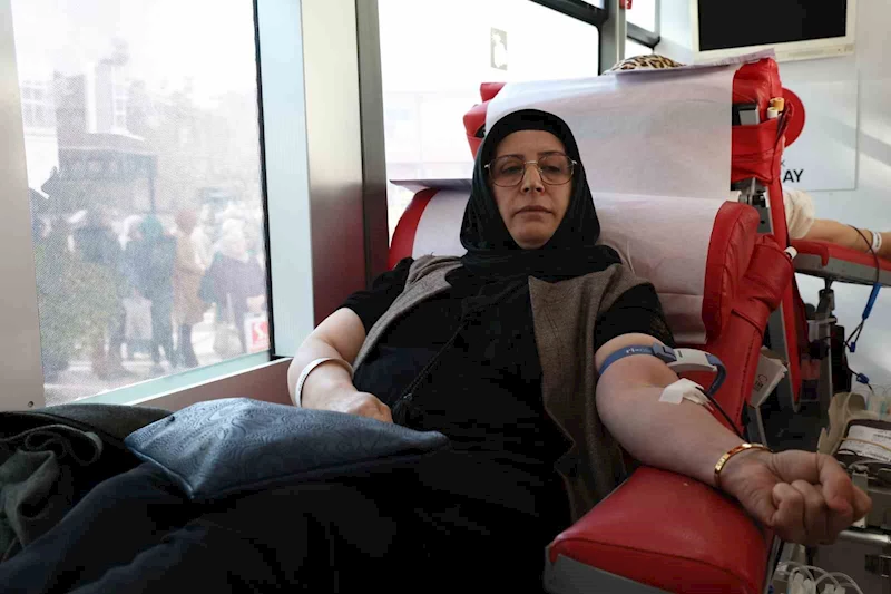 Elazığ Halk Eğitim Merkezi’nden kan bağışına destek
