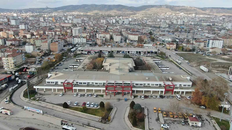 Yarım yüzyılın kapanışı: Otobüs terminali tarih oluyor, yeni mekanda yolculuk başlıyor
