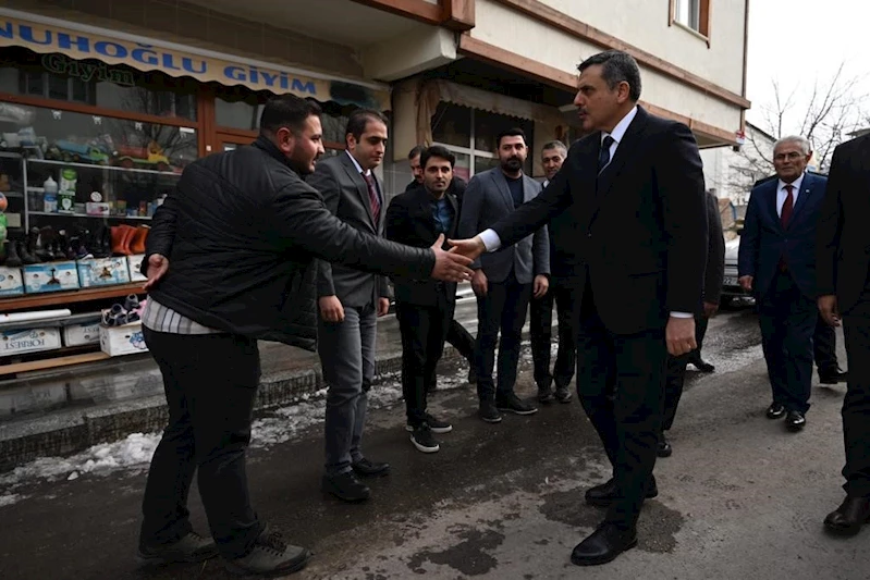 Vali Çiftçi’den Pazaryolu çıkarması
