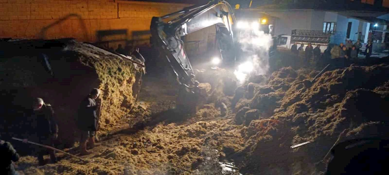 Iğdır’da 200 küçükbaş hayvan yanmaktan son anda kurtarıldı
