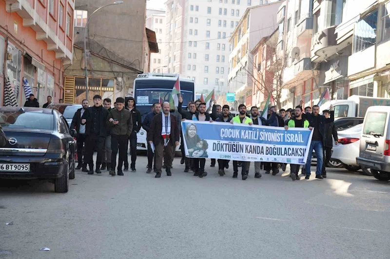 Muş’ta düzenlenen yürüyüşte İsrail protesto edildi
