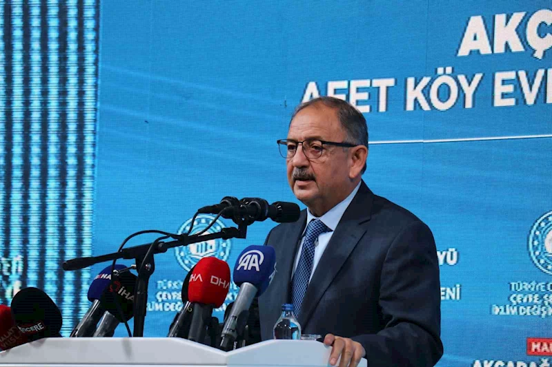 Afet Köy Evleri hak sahiplerine teslim edilmeye başlandı
