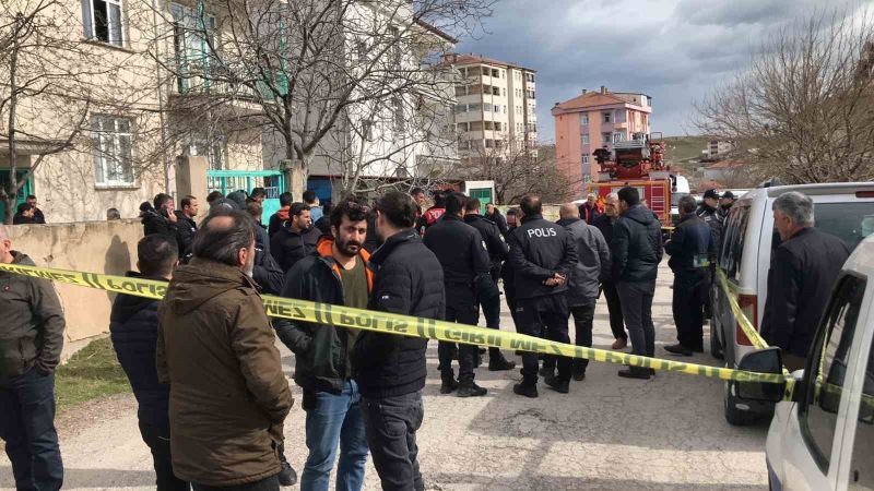 Elazığ’daki aile katliamında ’kumar borcu’ iddiası
