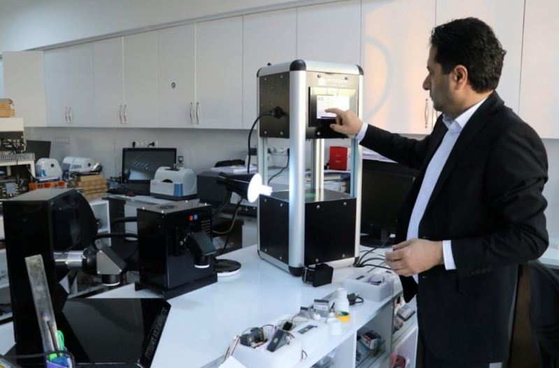 OLED Karakterizasyon Cihazı,  FÜ’nün ilk Amerikan patenti oldu
