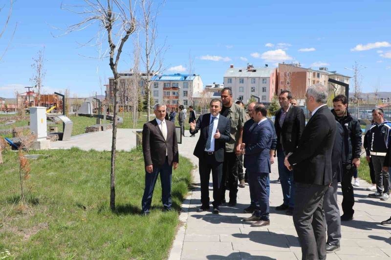 Vali Türker Öksüz belediye çalışmalarını inceledi

