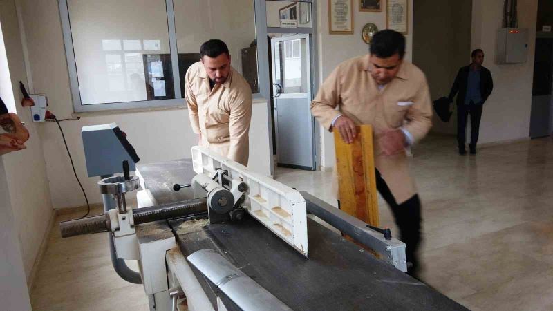 Fabrika gibi okuldan 4 milyon 500 bin liralık ciro
