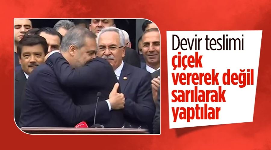 Mevlüt Çavuşoğlu, Dışişleri Bakanlığı görevini Hakan Fidan