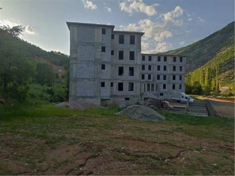 Hafızlık Kur’an kursunun yapımı için hayırseverlerden yardım bekleniyor
