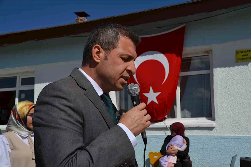 Şenkaya’da İlköğretim Haftası programı
