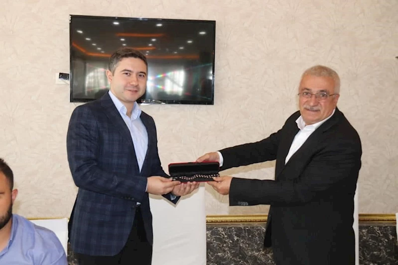 Kaymakam Zeyrek için veda yemeği düzenlendi
