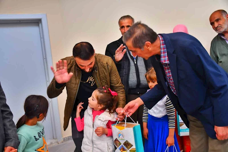İşitme Engelli vatandaşların özel günlerinde unutulmadı
