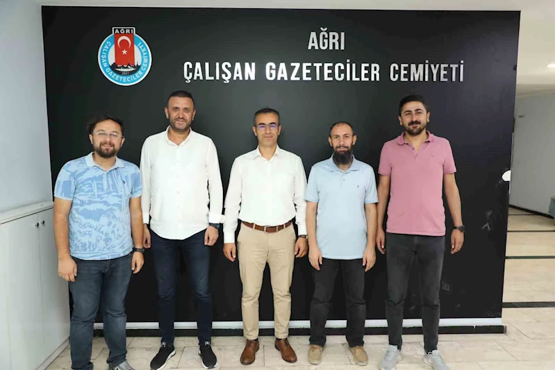 Ağrı Gençlik ve Spor İl Müdürü Din, Çalışan Gazeteciler Cemiyeti’ni ziyaret etti
