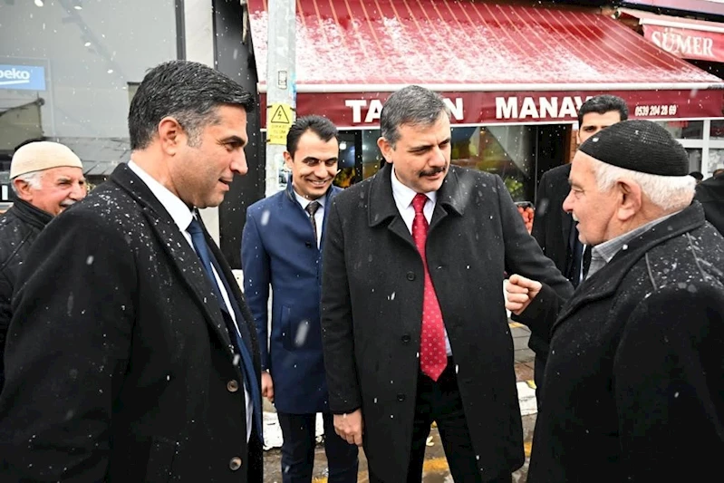 Vali Çiftçi Hınıs ve Tekman ilçelerini ziyaret etti
