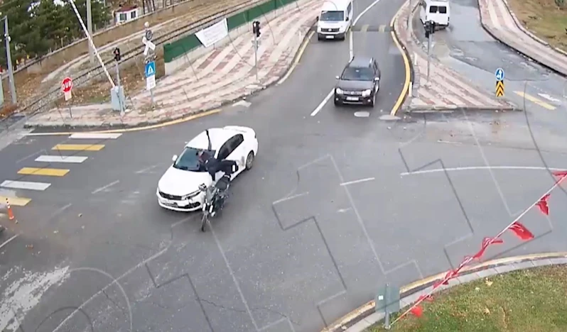 Malatya’da dikkatsizlik sonucu yaşanan kazalar kamerada
