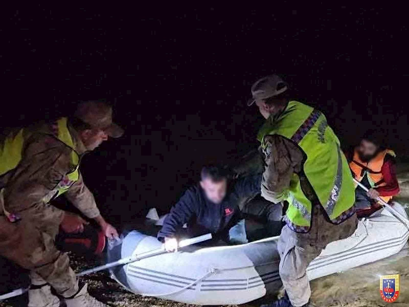 Keban Barajı’nda mahsur kalan 4 kişi kurtarıldı
