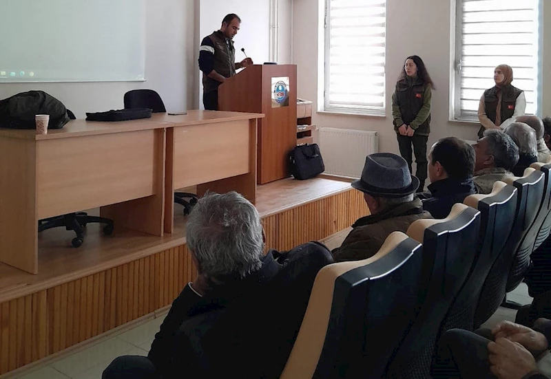 Jandarma , Emniyet ve muhtarlara yaban hayat bilgilendirmesi
