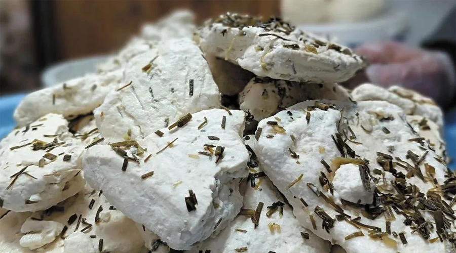 Van Otlu Peyniri Lüks Oldu: Kilosu 400 TL