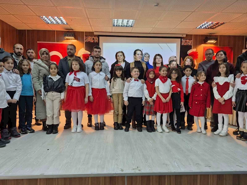 Yakutiye’de İstiklâl Marşı’nı güzel okuma şiir yarışması düzenlendi
