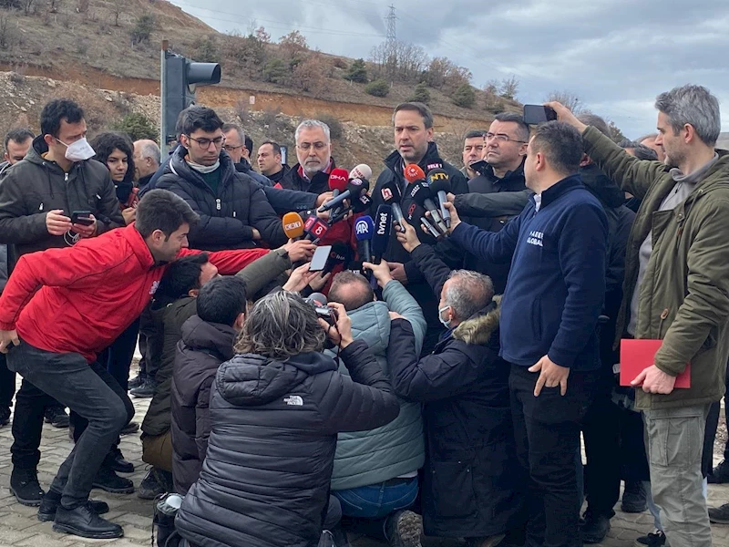 Bakan Işıkhan’dan Erzincan’da maden ocağındaki toprak kaymasına ilişkin açıklama
