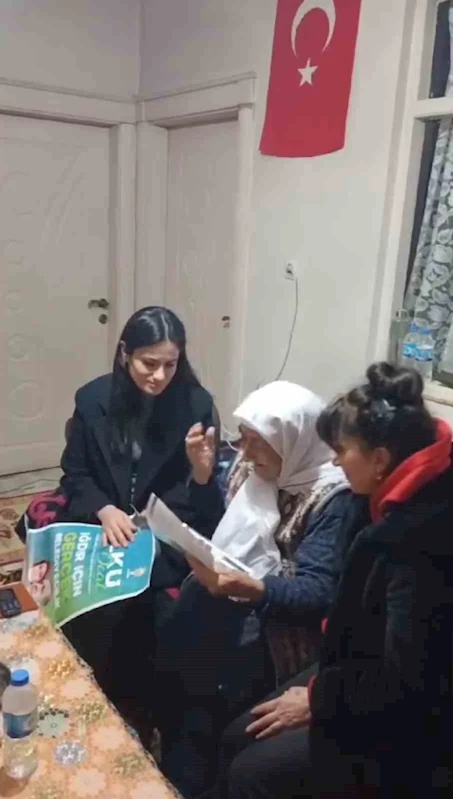 Iğdırlı teyzeden Cumhurbaşkanı Erdoğan’a manili sevgi gösterisi
