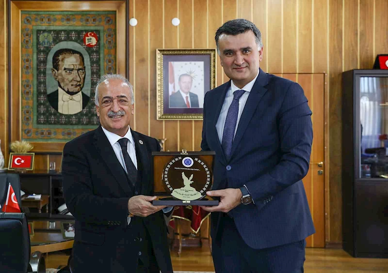 Yozgatlıgil; “Atatürk Üniversitesi hamleleriyle ülkemize değer sağlıyor”
