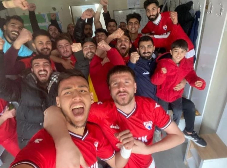Rüstempaşaspor, Kangal’ı devirdi
