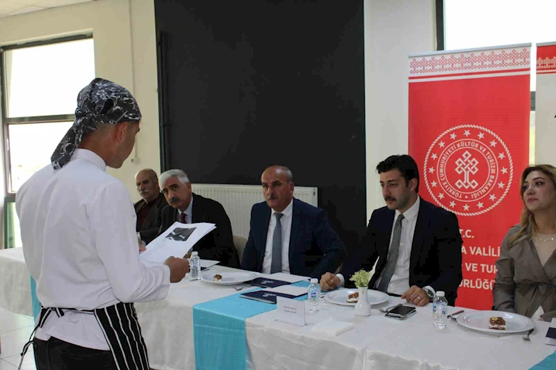 Turizm Bölümü öğrencileri yemek yarışmasında mücadele etti
