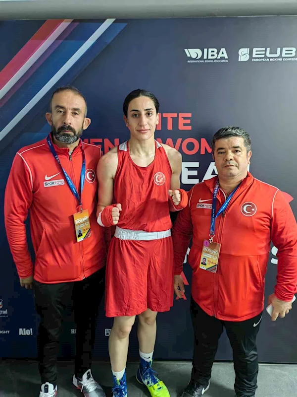 Gizem Özer, çeyrek finale yükseldi
