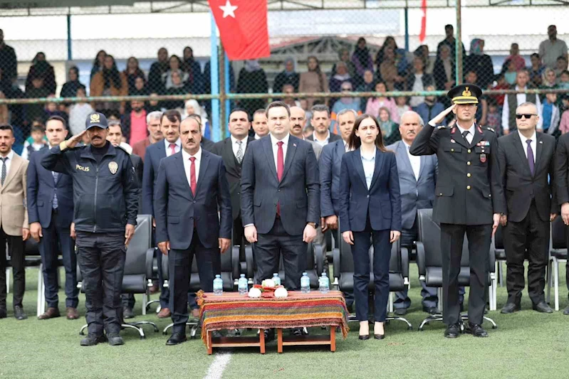 Hizan’da 23 Nisan coşkusu
