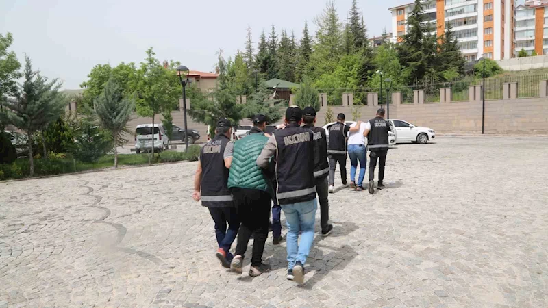 Tefecilik operasyonunda 2 tutuklama
