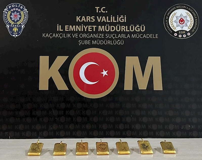 Ayakkabıların içinde  2,5 milyon liralık altın çıktı

