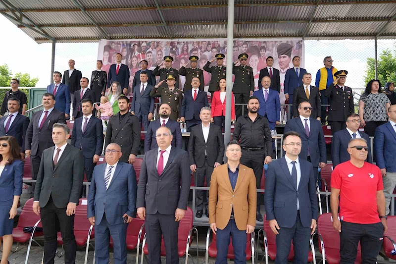 19 Mayıs Atatürk’ü Anma, Gençlik ve Spor Bayramı Iğdır’da kutlandı
