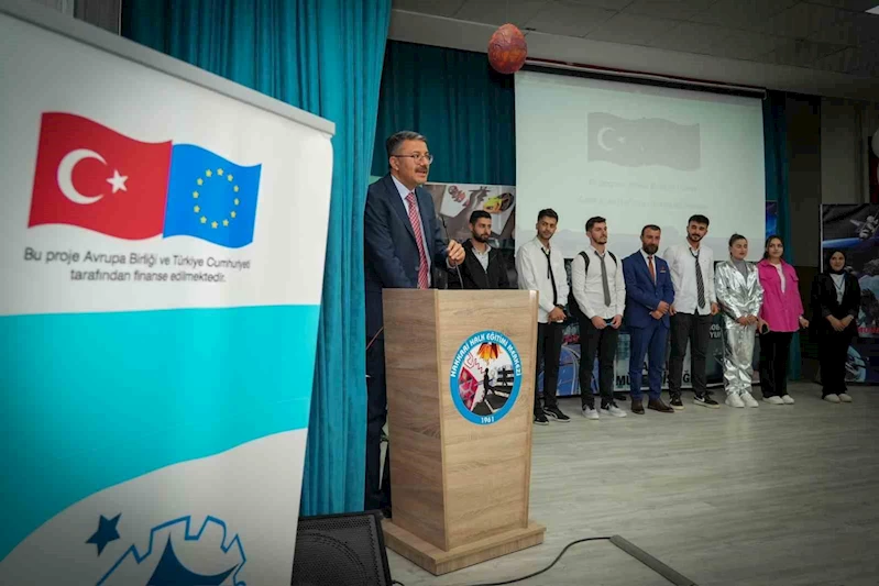 Vali Çelik 