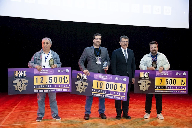 AR-GE Proje Pazarında dereceye giren projeler ödüllerini aldı
