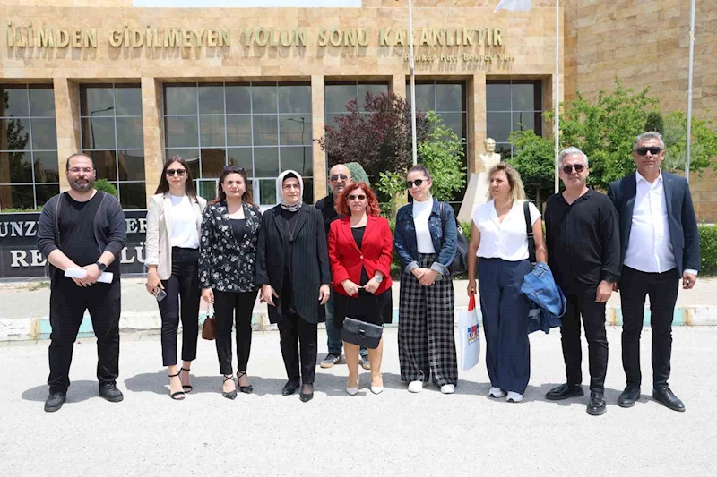 Memur-Sen ve Eğitim Bir-Sen Kadınlar Komisyonu Başkanı Aydın: ’’Munzur Üniversitesinde mobbinge direnmek ne yazık ki birinci öncelik haline gelmiştir”
