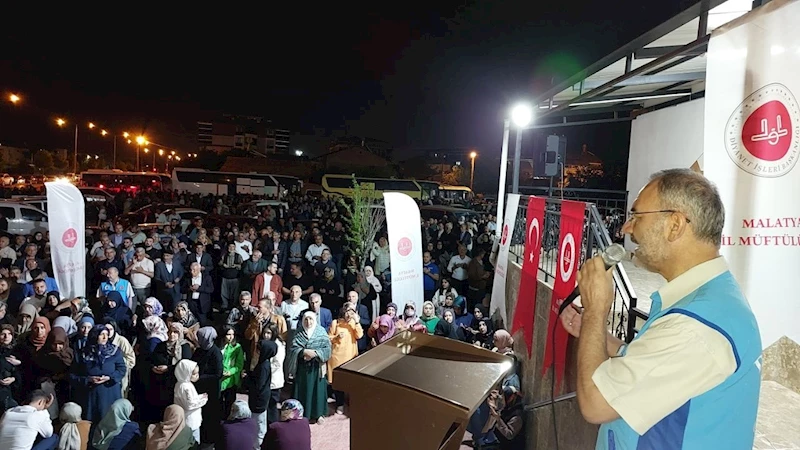 Malatya’dan ilk Hac kafilesi dualarla uğurlandı
