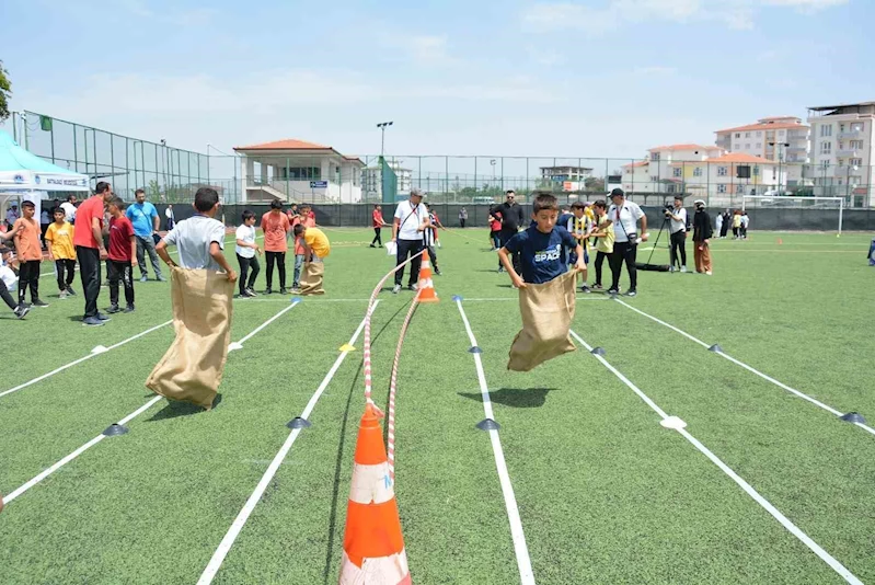 Malatya’da 77’den 7’ye Geleneksel Çocuk Oyunları Şenliği düzenlendi
