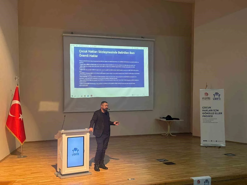 UDER, çocuk hakları konulu konferans düzenledi
