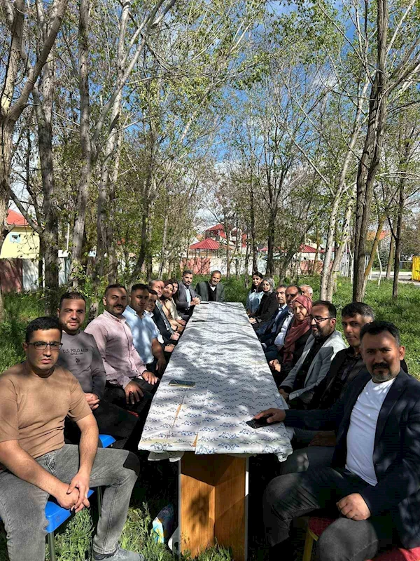 Ağrı Milli Eğitim Müdürü Kökrek, öğretmenlerle buluştu, 