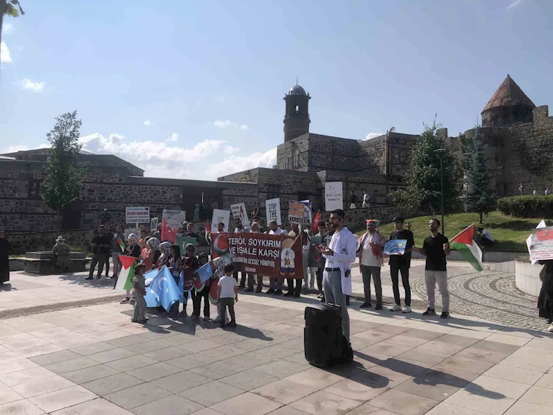 Erzurum’da ABD kongresine alkışlı protesto
